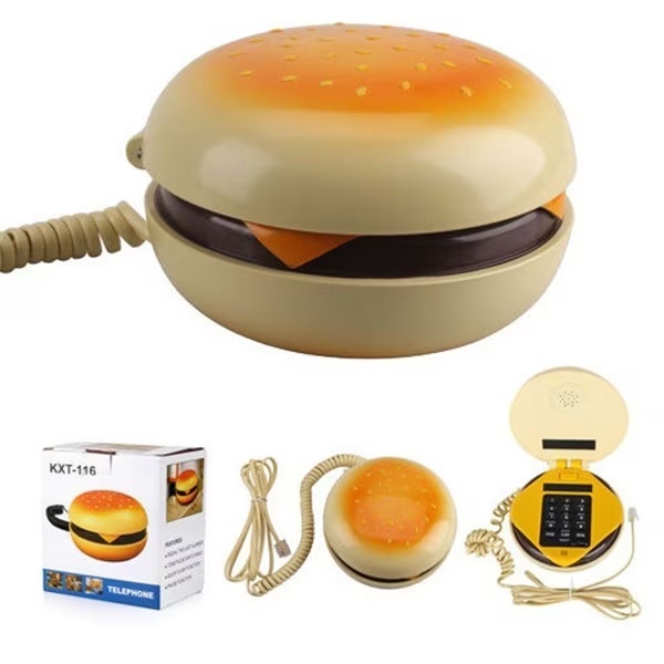Telefon hamburger așezat pe birou - utilizare practică