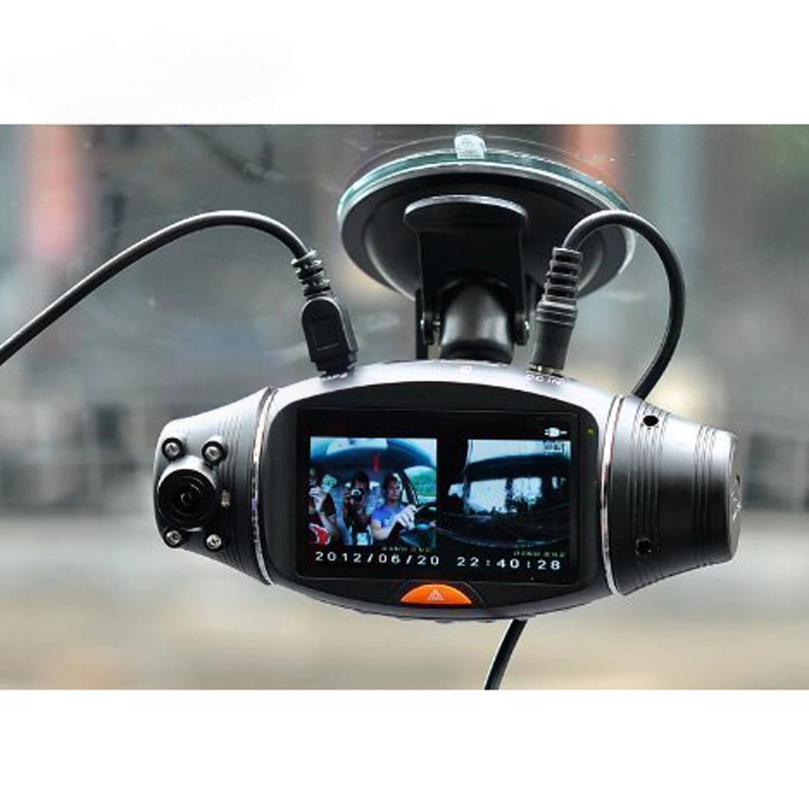 Vedere completă cameră DVR mașină ISSNW R310 și accesorii