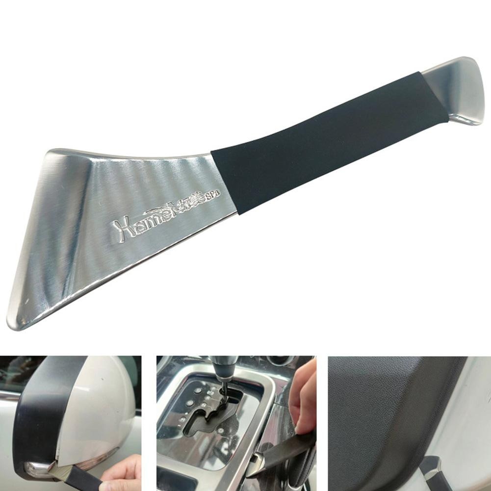 Utilizare practica pana auto - dezasamblare panou de usa cu scula de interior auto