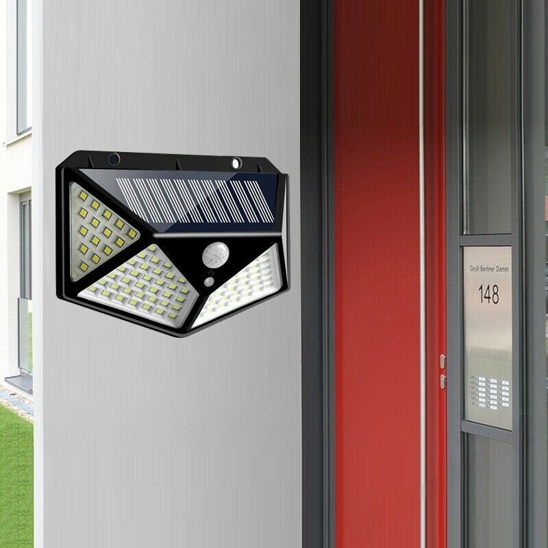 Lămpile solare ISSNW montate pe gard - unghi lateral