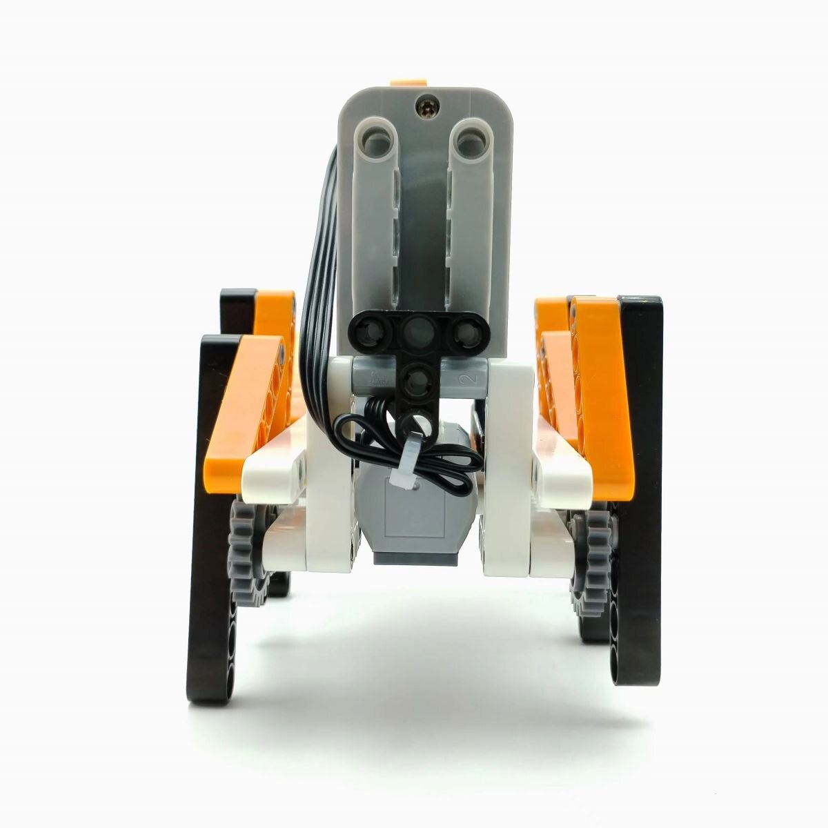 Robot cu 6 picioare ISSNW – vedere laterală evidențiind structura și picioarele